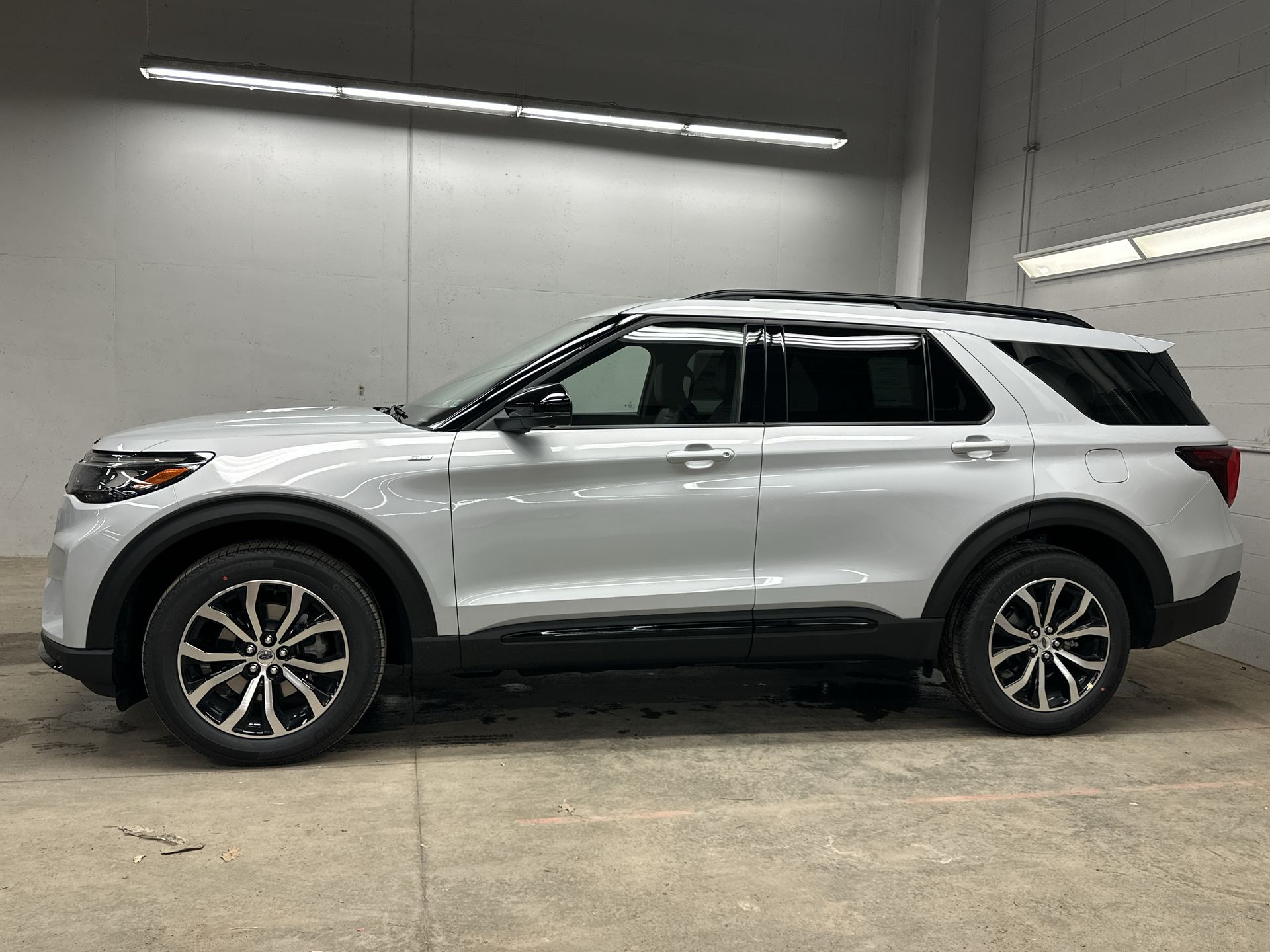 Thumbnail: 2026 Ford Explorer - 2