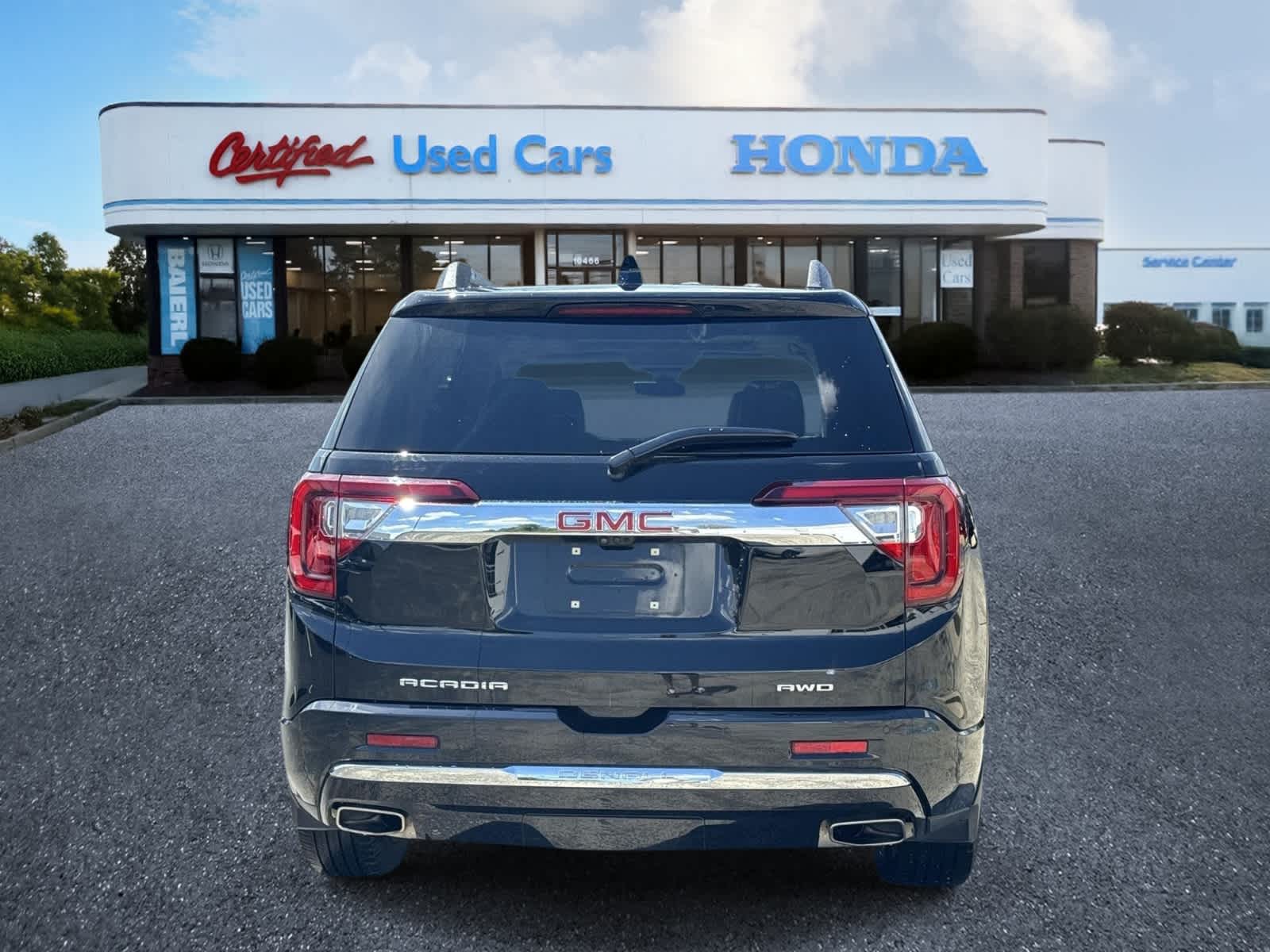 Thumbnail: 2023 GMC Acadia - 4