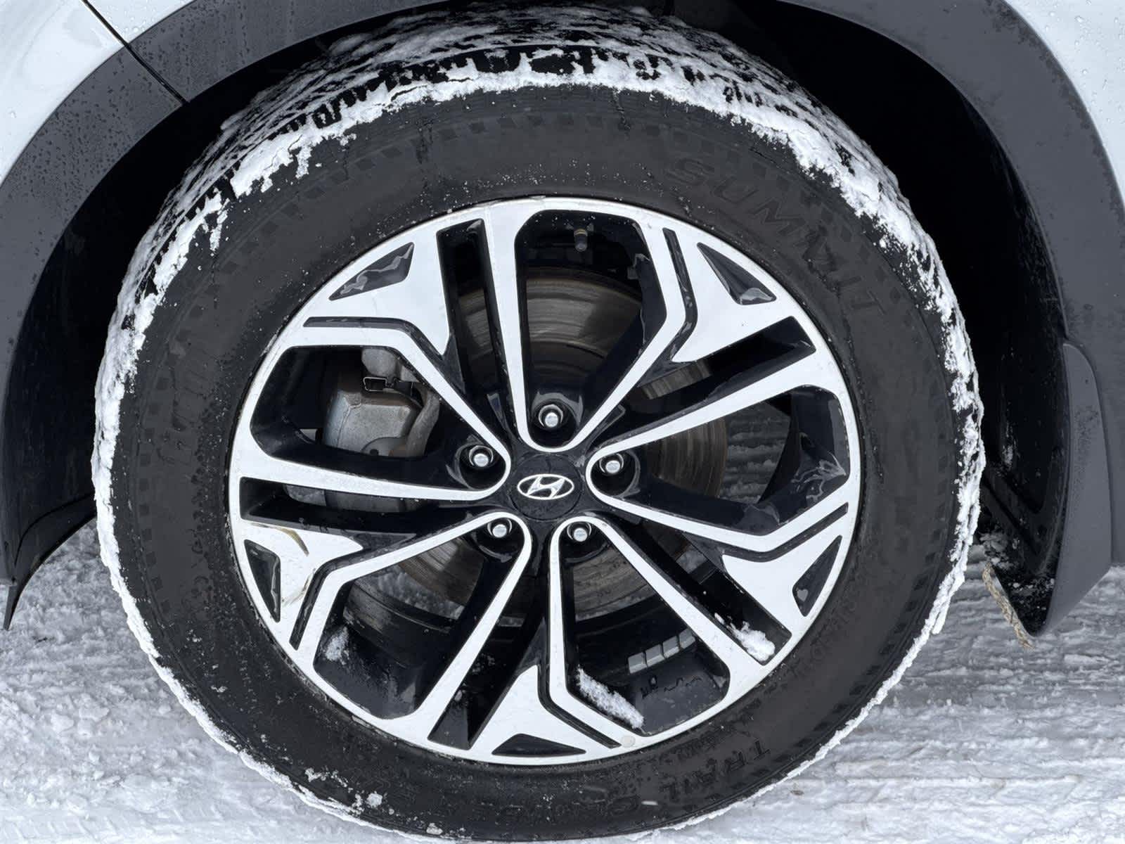 Thumbnail: 2019 Hyundai Santa Fe - 12