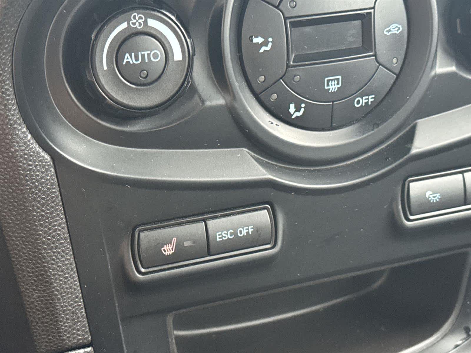 Thumbnail: 2016 Ford Fiesta - 29