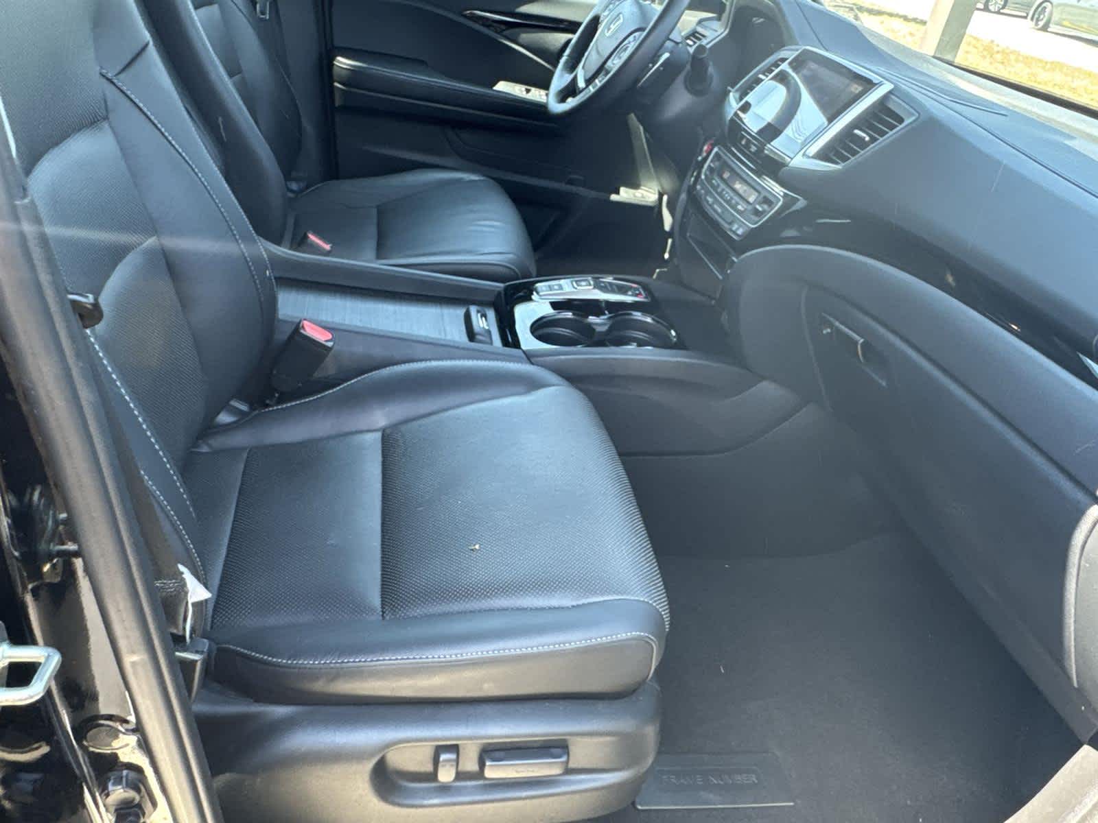 Thumbnail: 2020 Honda Ridgeline - 19