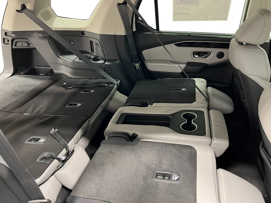 Thumbnail: 2025 Honda Pilot - 34
