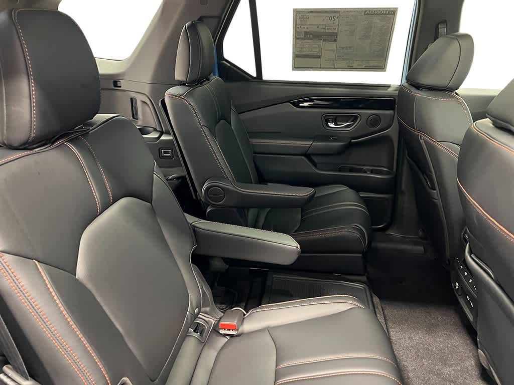 Thumbnail: 2025 Honda Pilot - 39