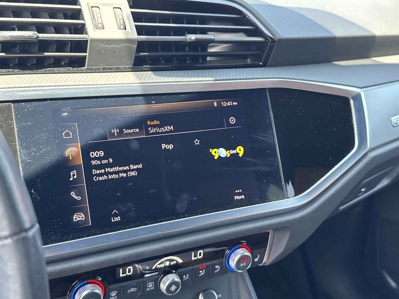 Thumbnail: 2021 Audi Q3 - 24