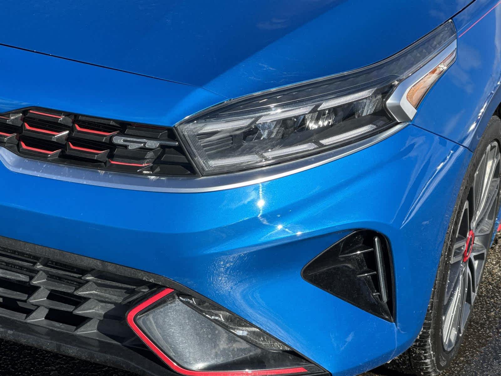 Thumbnail: 2022 Kia Forte - 9