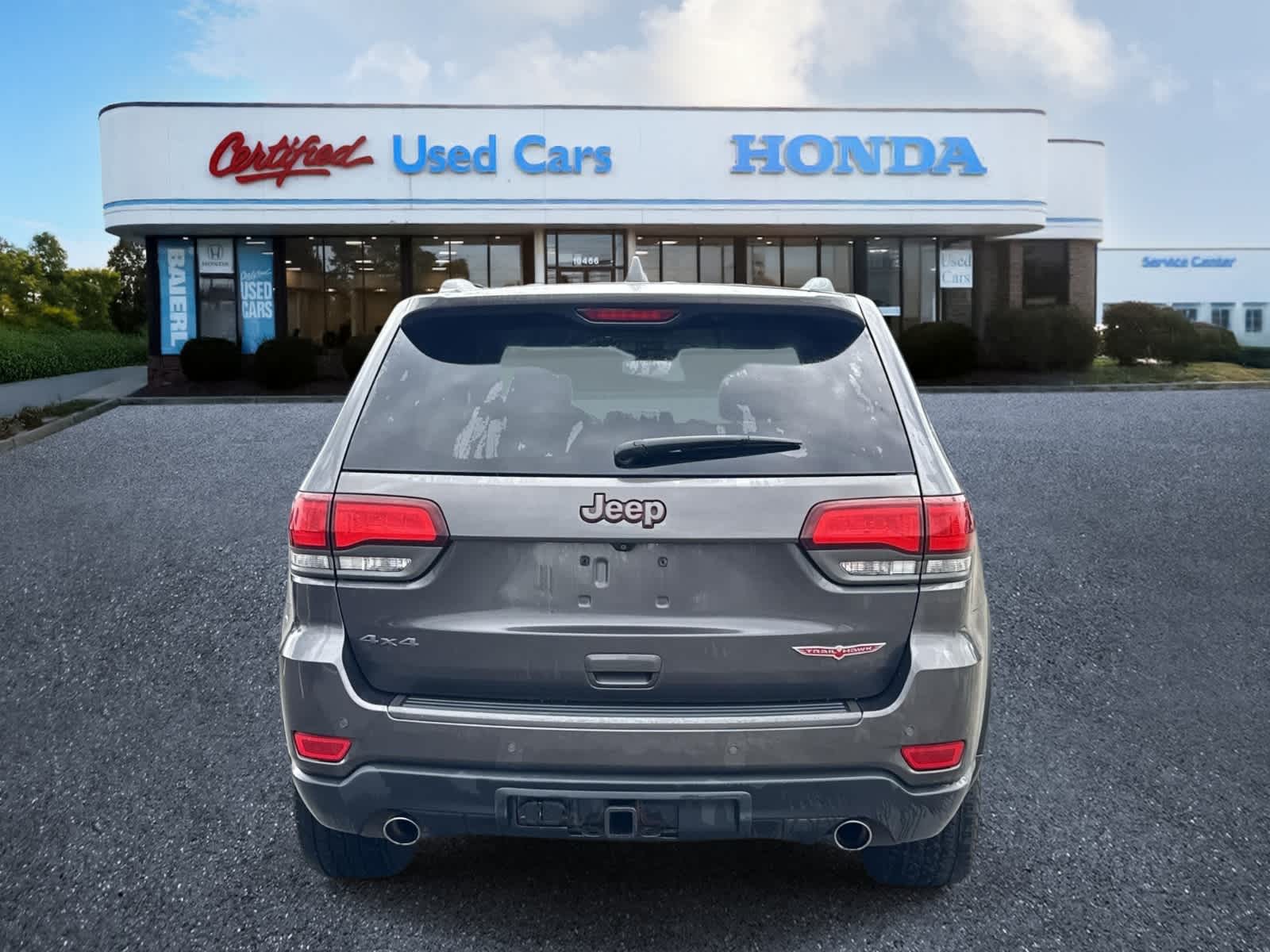 Thumbnail: 2018 Jeep Grand Cherokee - 4