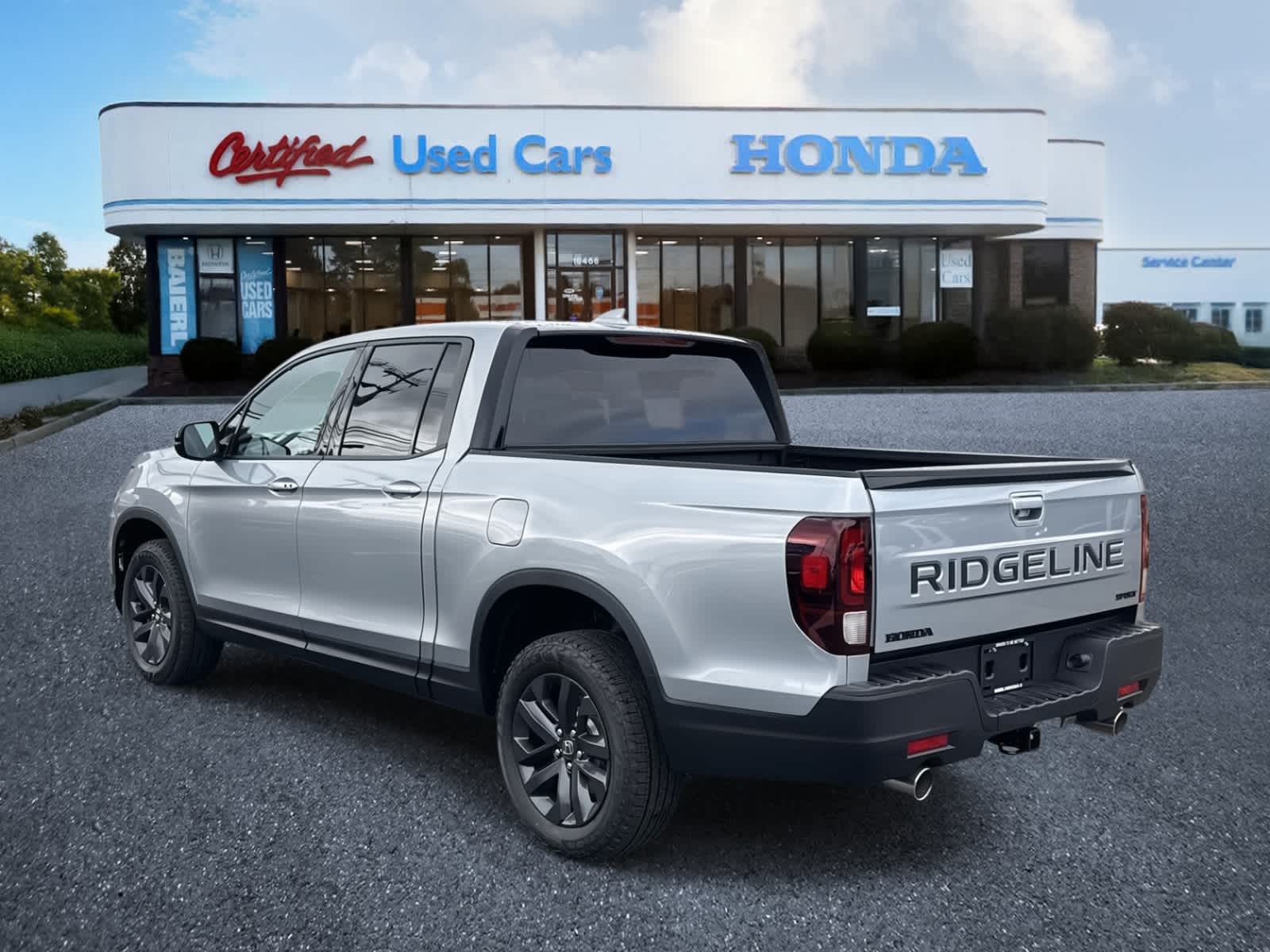 2026 Honda Ridgeline Sport photo 2