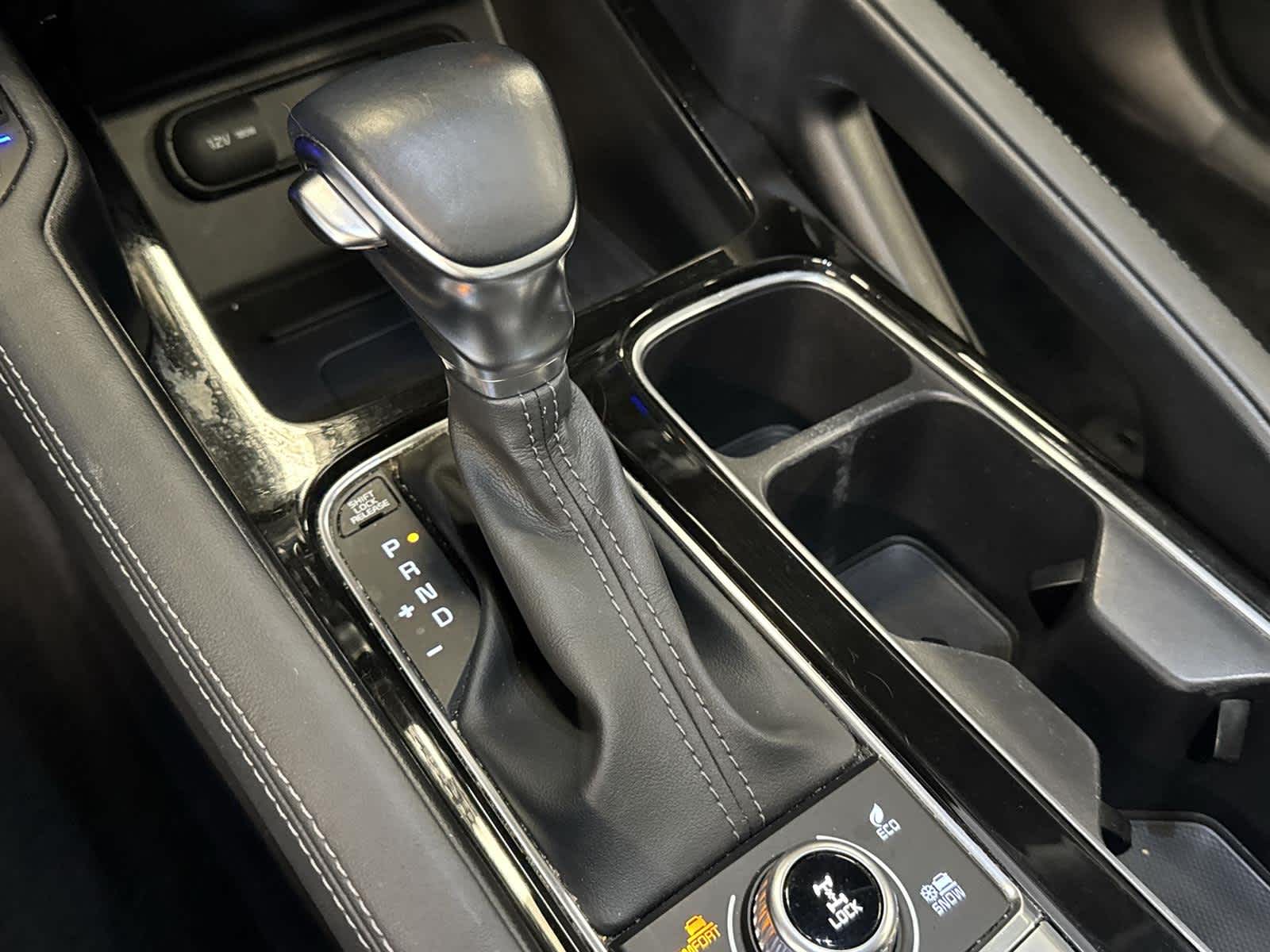 Thumbnail: 2021 Kia Telluride - 31