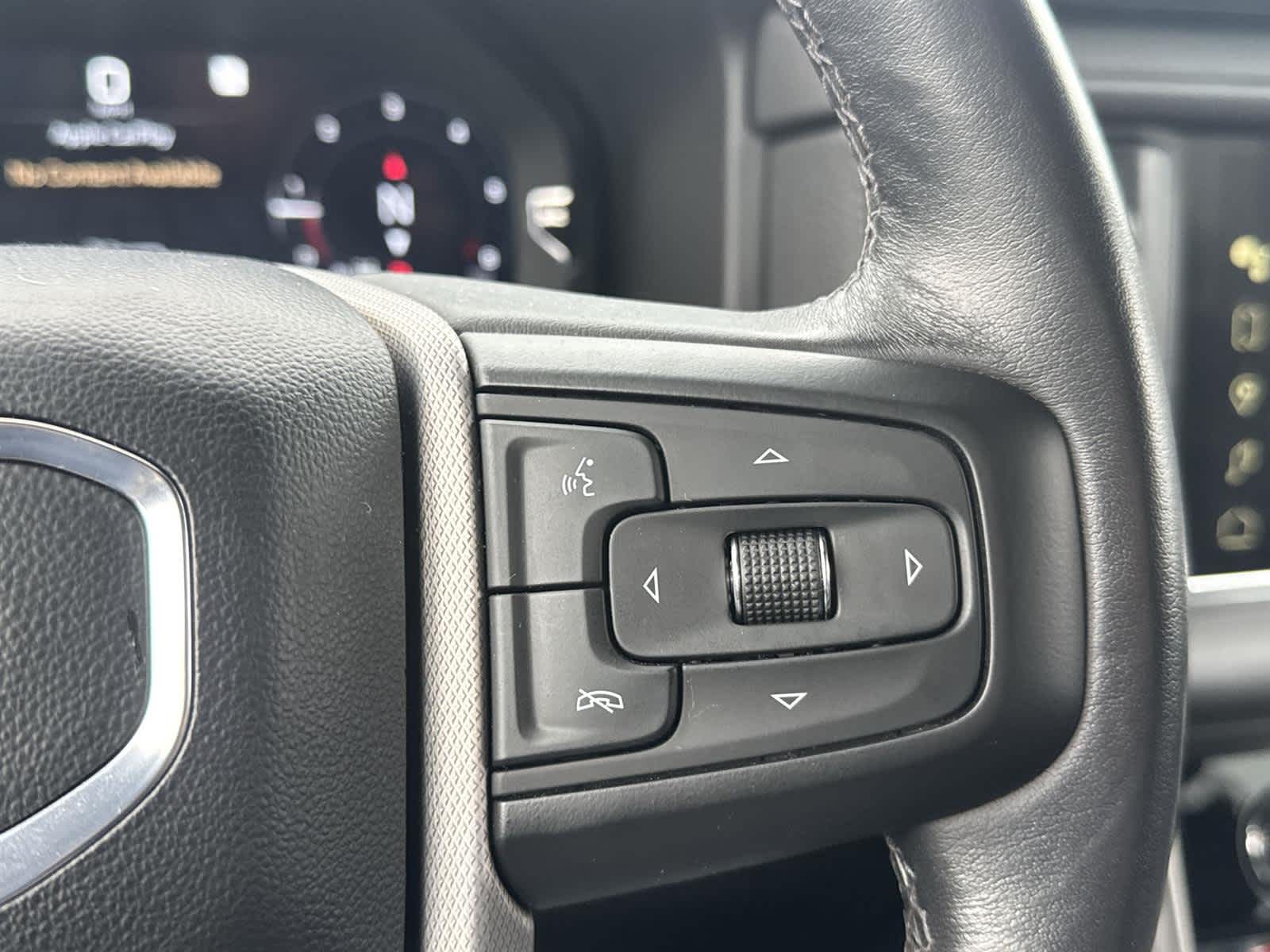 Thumbnail: 2023 GMC Yukon XL - 22