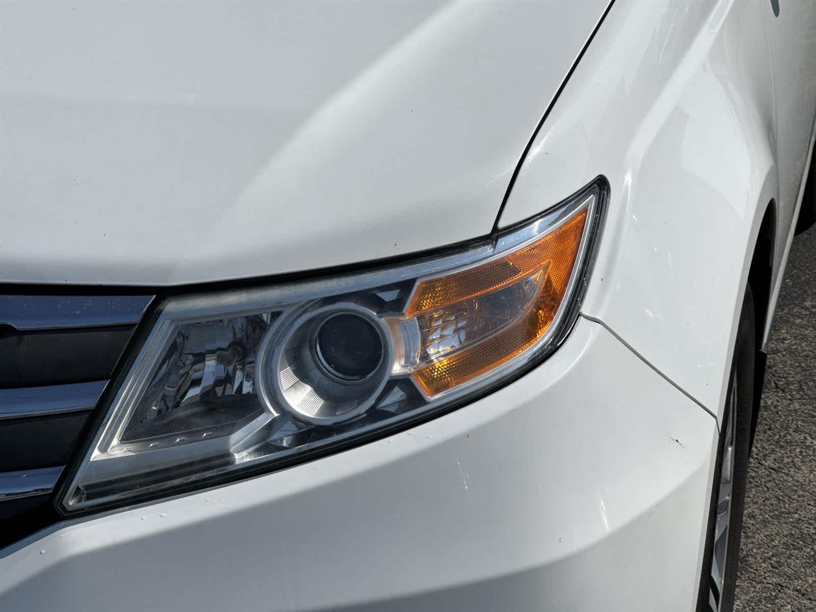 Thumbnail: 2012 Honda Odyssey - 9