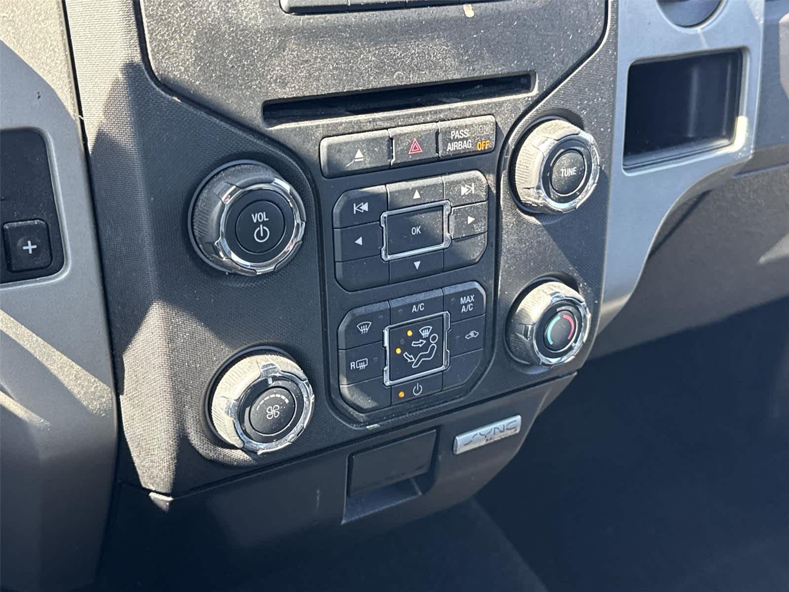 Thumbnail: 2013 Ford F-150 - 30