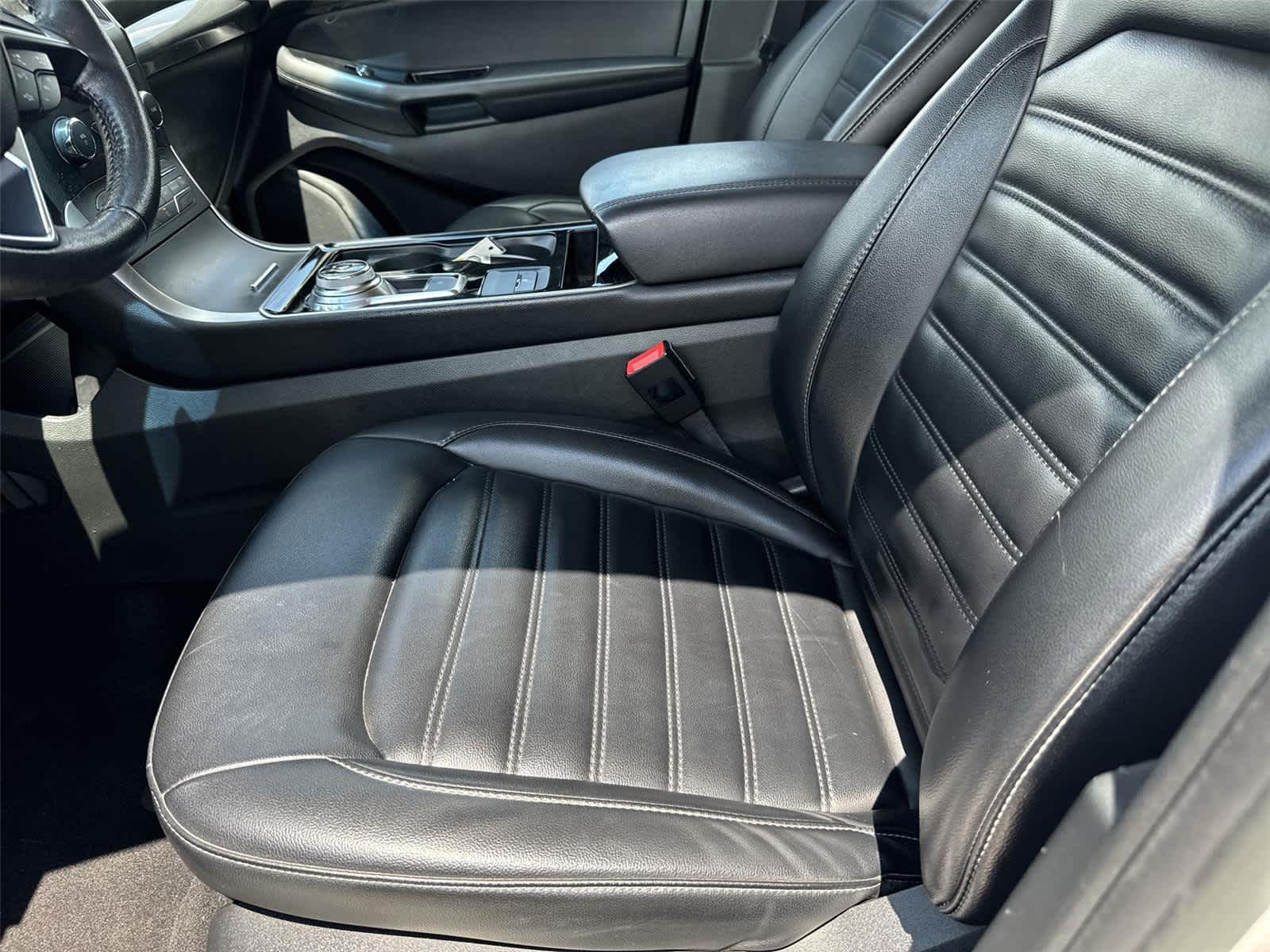 Thumbnail: 2019 Ford Edge - 12