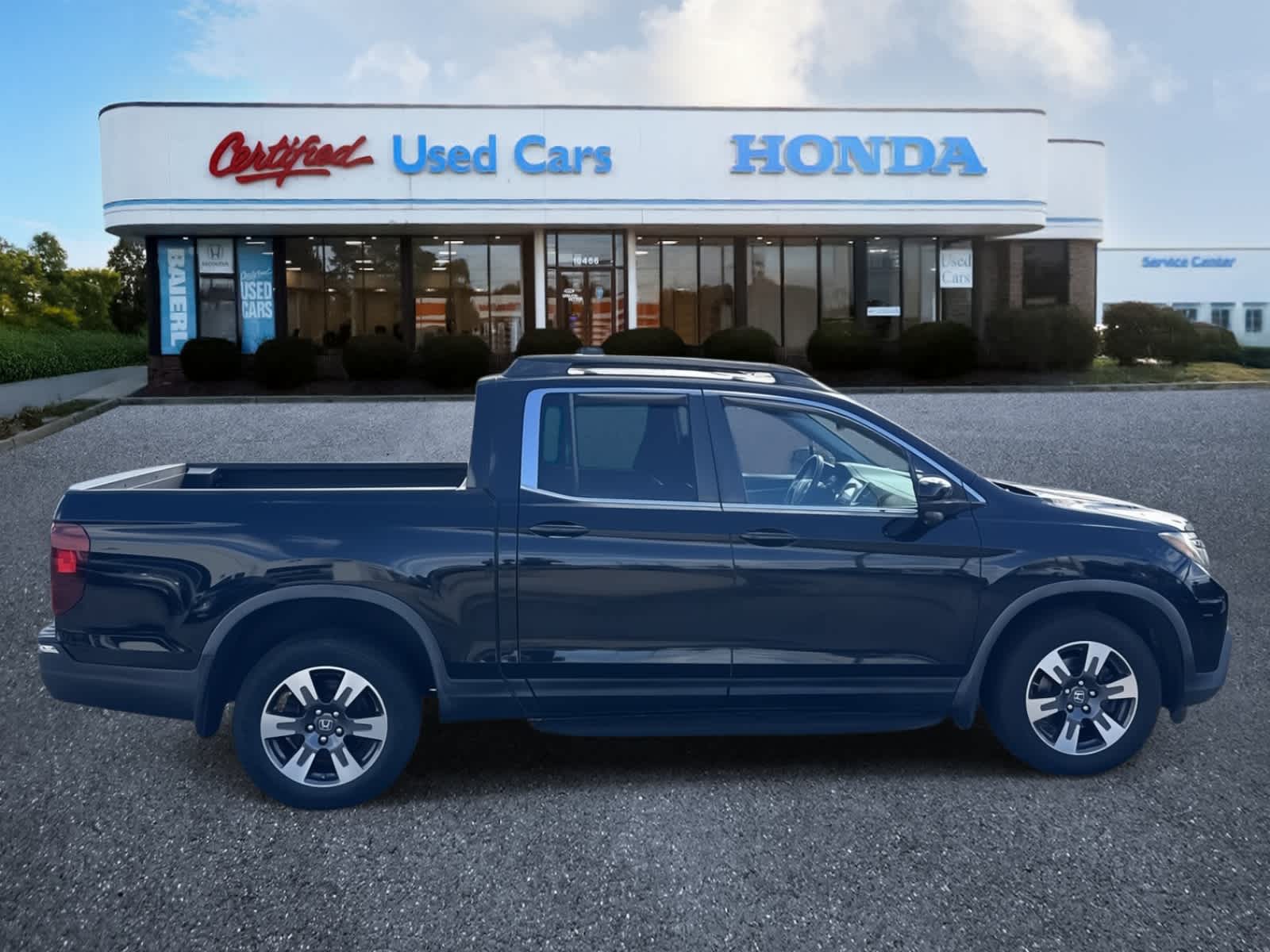 Thumbnail: 2017 Honda Ridgeline - 6