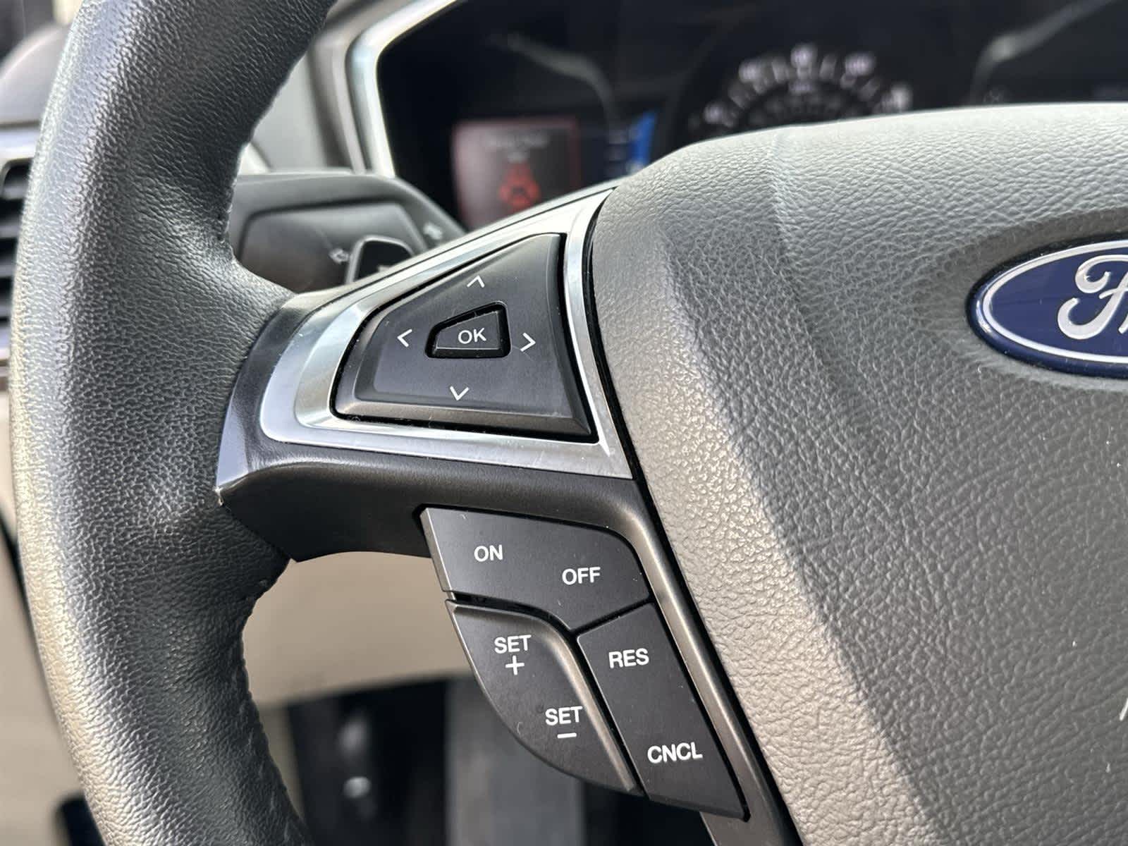 Thumbnail: 2018 Ford Fusion - 21