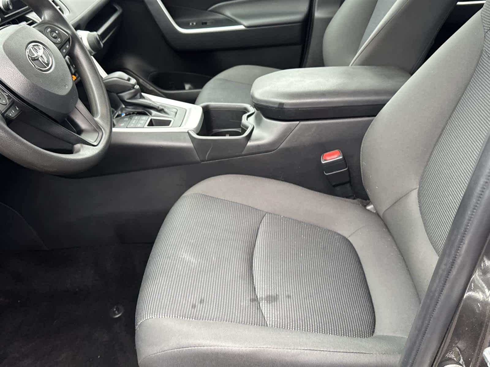 Thumbnail: 2024 Toyota RAV4 - 11