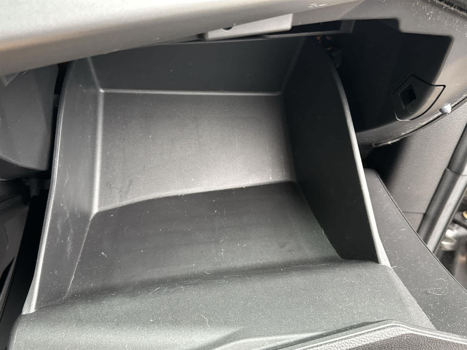 2017 Ford Escape SE 31