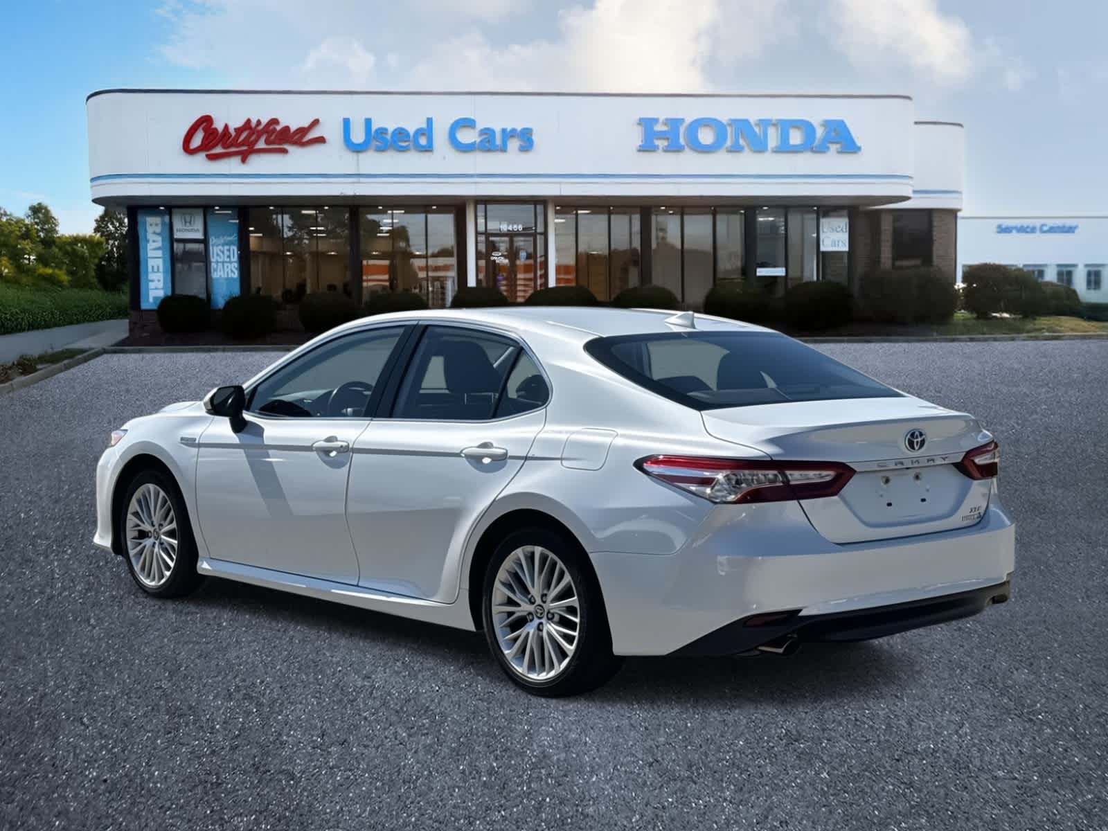 Thumbnail: 2020 Toyota Camry - 3