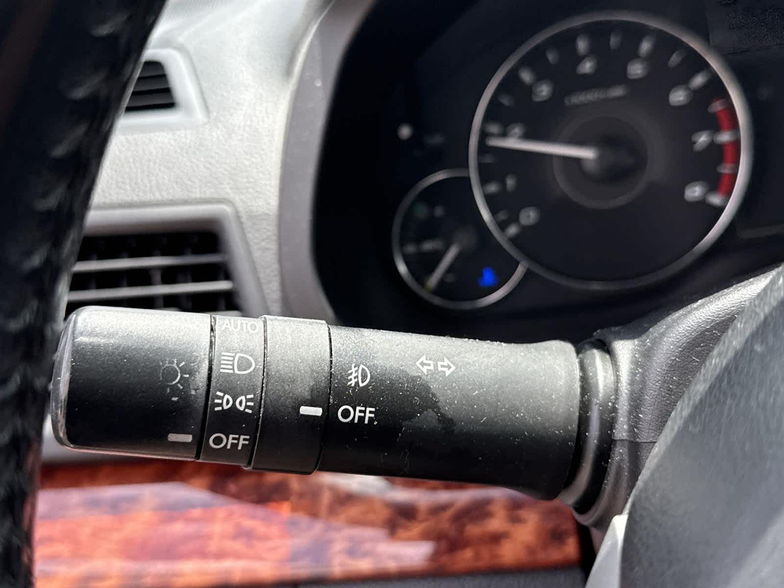 Thumbnail: 2012 Subaru Legacy - 24