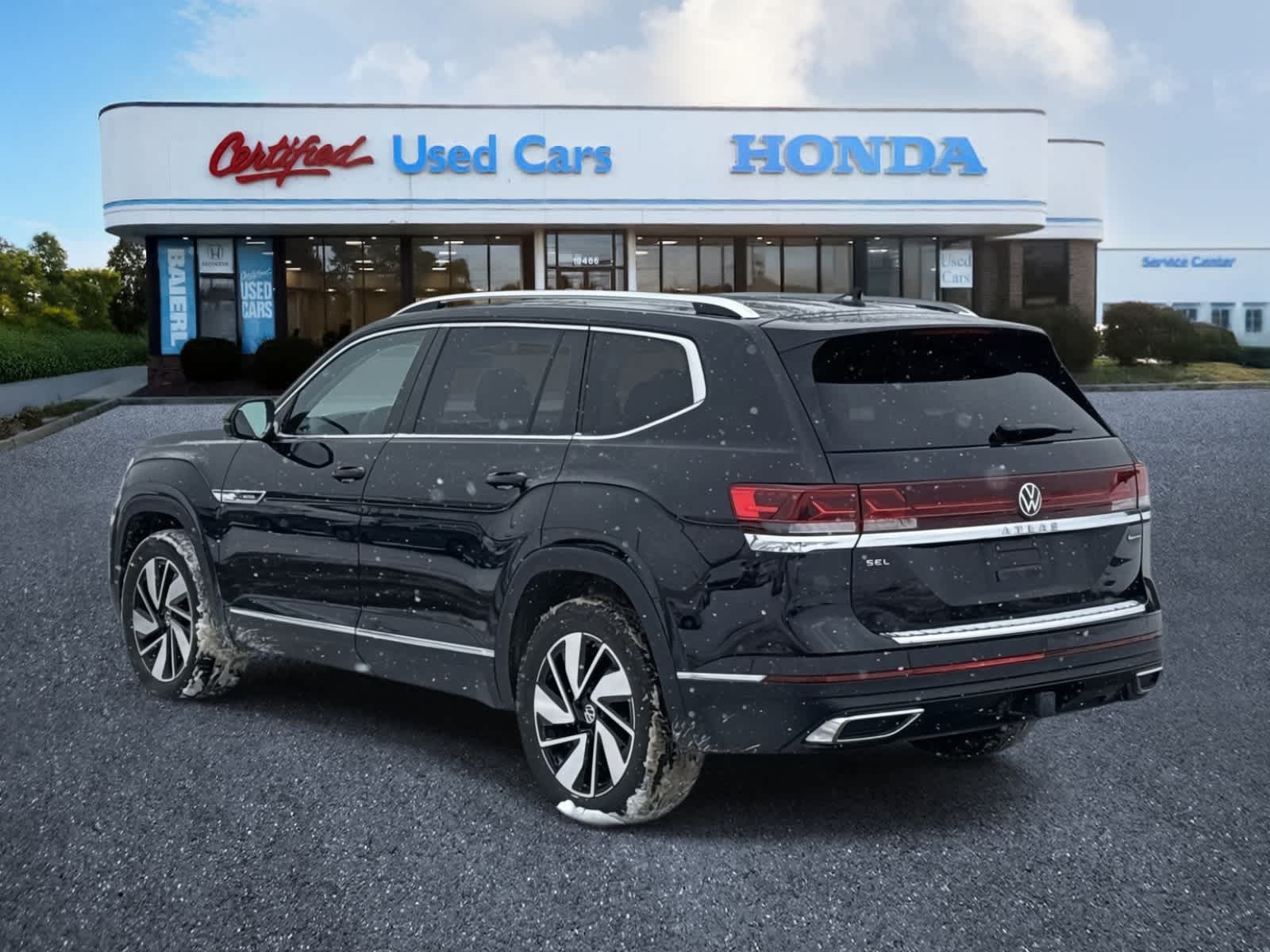 Thumbnail: 2024 Volkswagen Atlas - 3