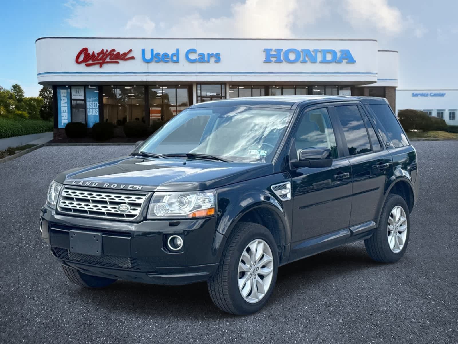Thumbnail: 2013 Land Rover LR2 - 1