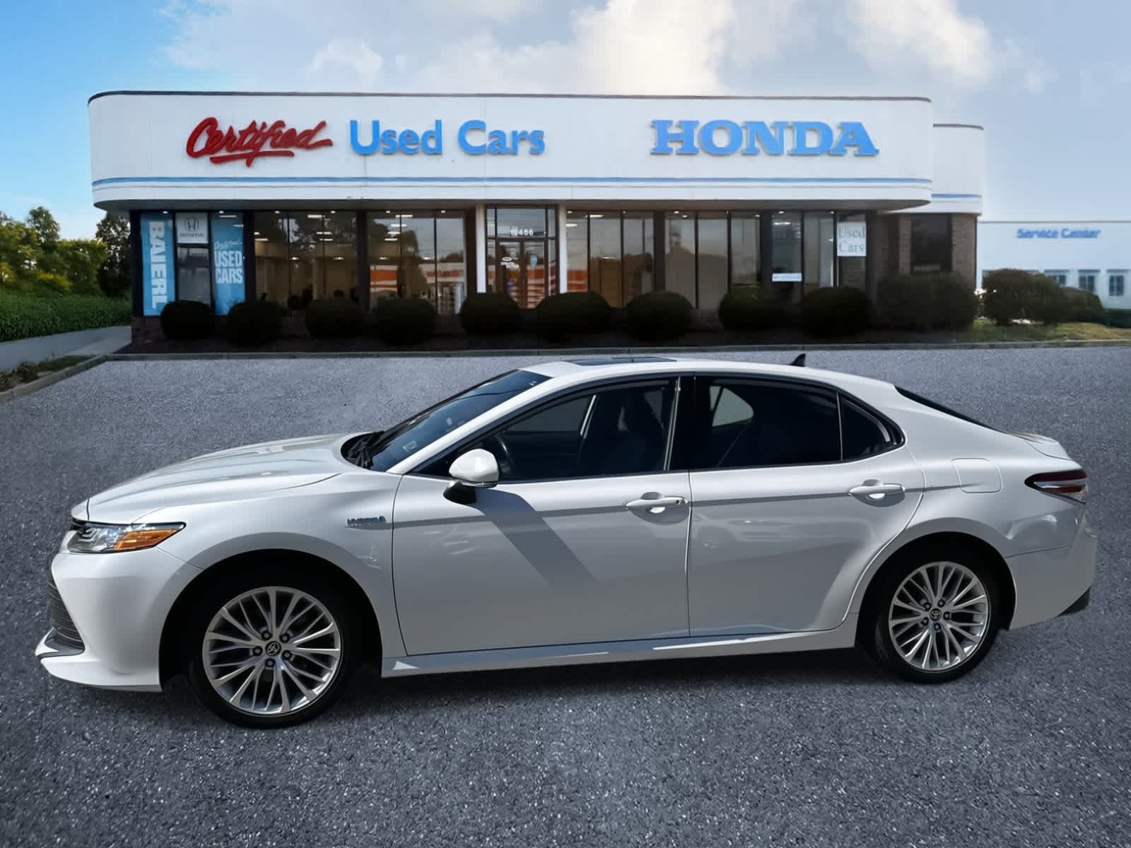 Thumbnail: 2020 Toyota Camry - 2