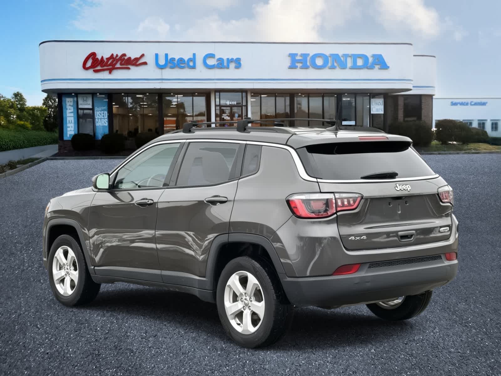 Thumbnail: 2018 Jeep Compass - 3