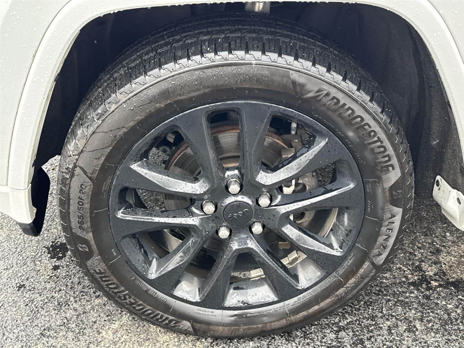 Thumbnail: 2020 Jeep Grand Cherokee - 11