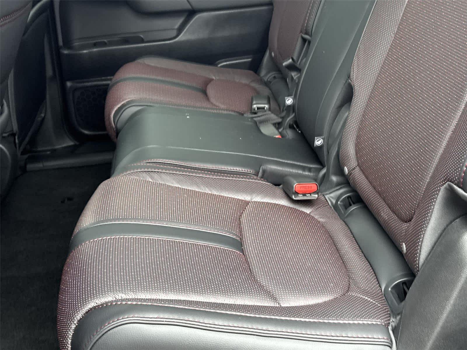 Thumbnail: 2025 Honda Pilot - 15