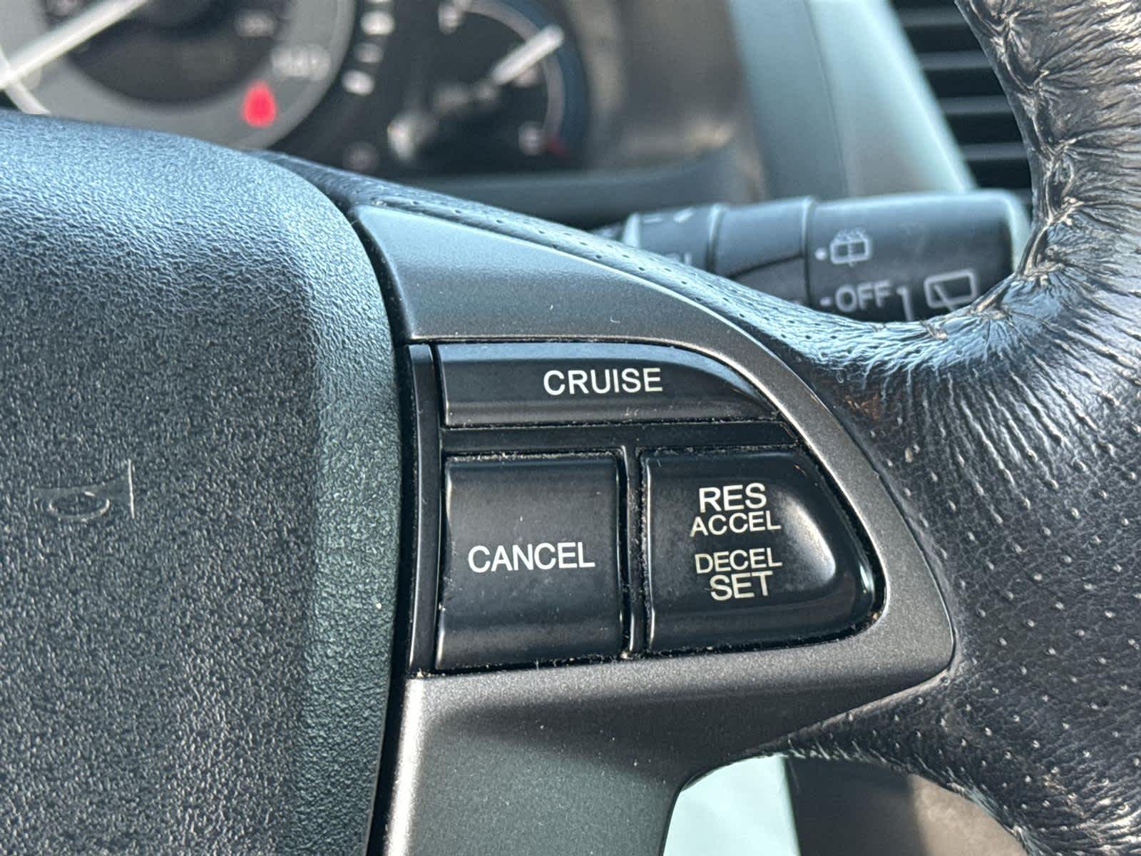 Thumbnail: 2012 Honda Odyssey - 22