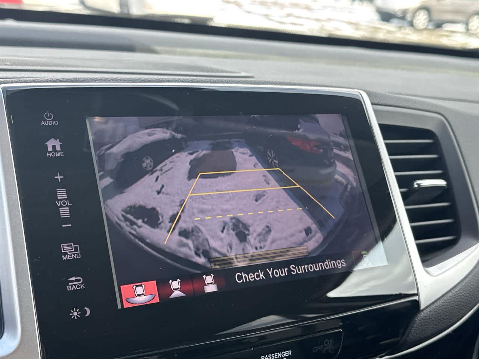 Thumbnail: 2019 Honda Ridgeline - 23