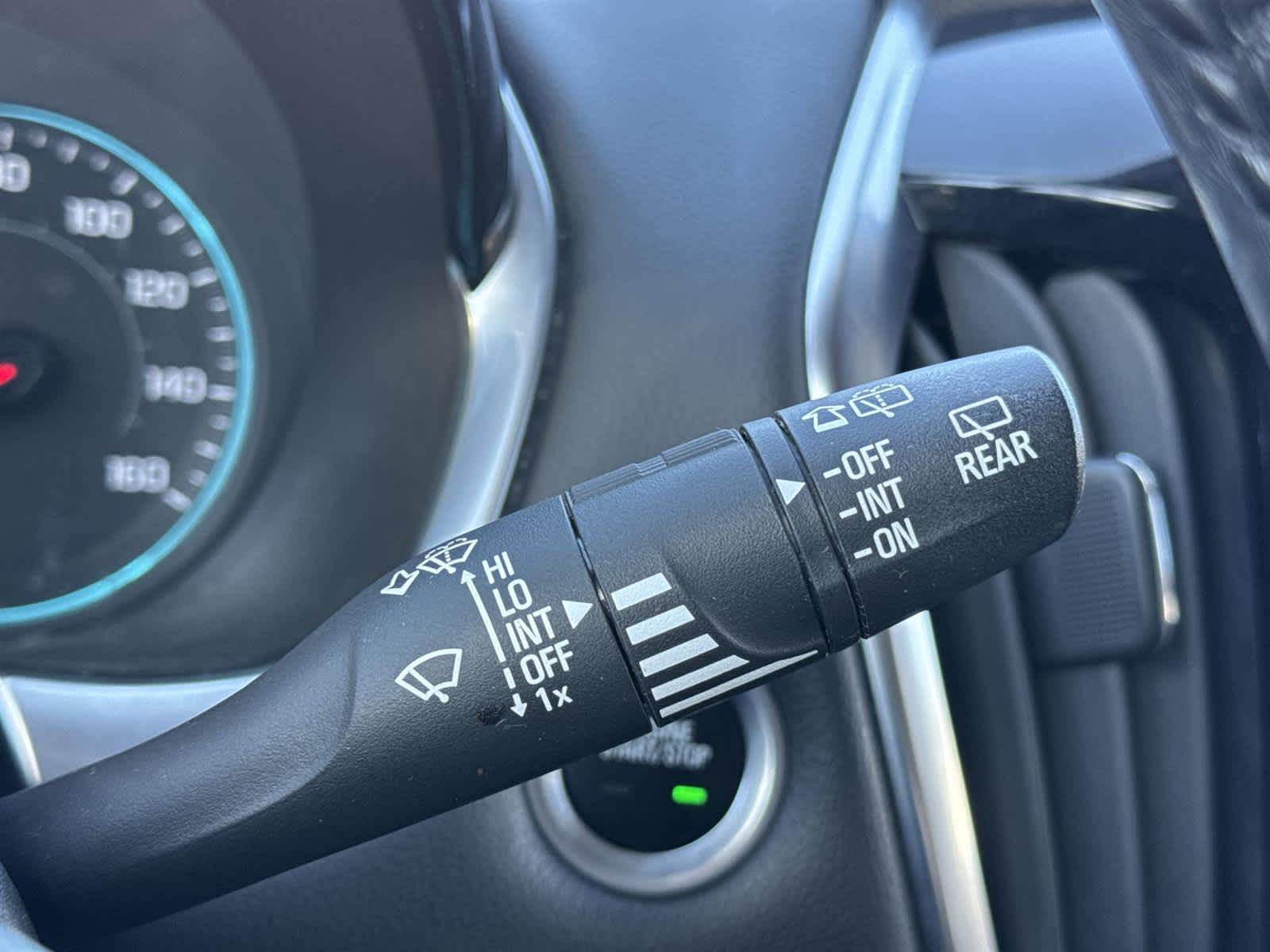 Thumbnail: 2019 Chevrolet Traverse - 21