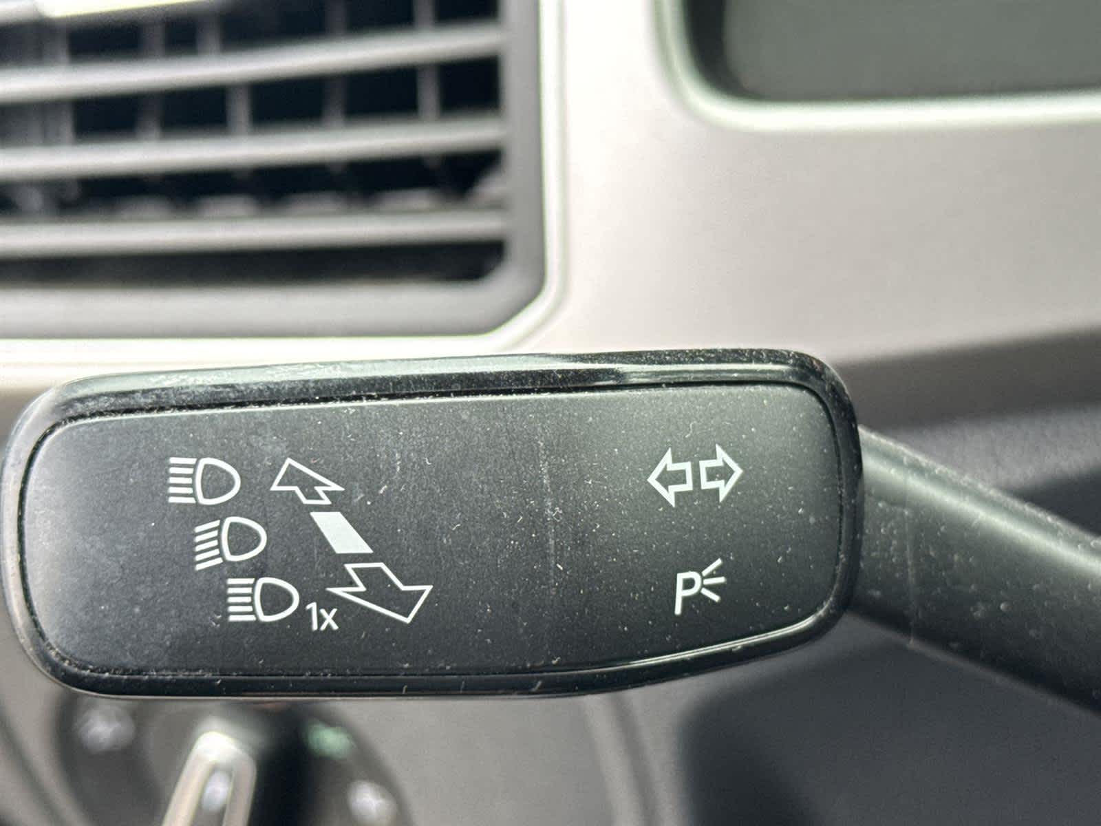 Thumbnail: 2018 Volkswagen Atlas - 21