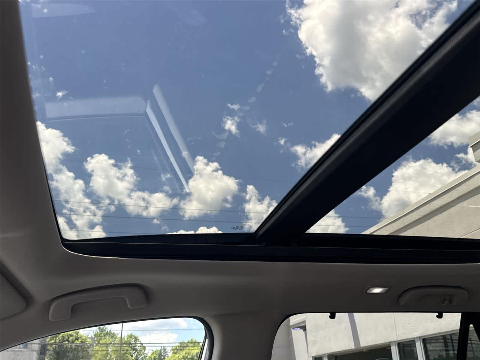 Thumbnail: 2025 Honda Pilot - 15