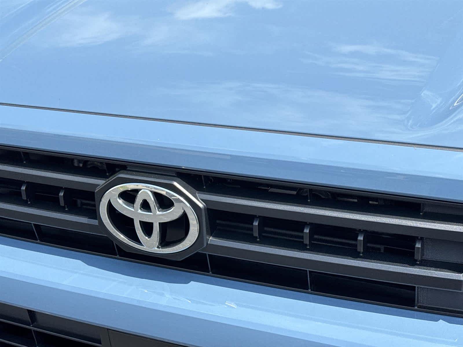 Thumbnail: 2025 Toyota 4Runner - 10