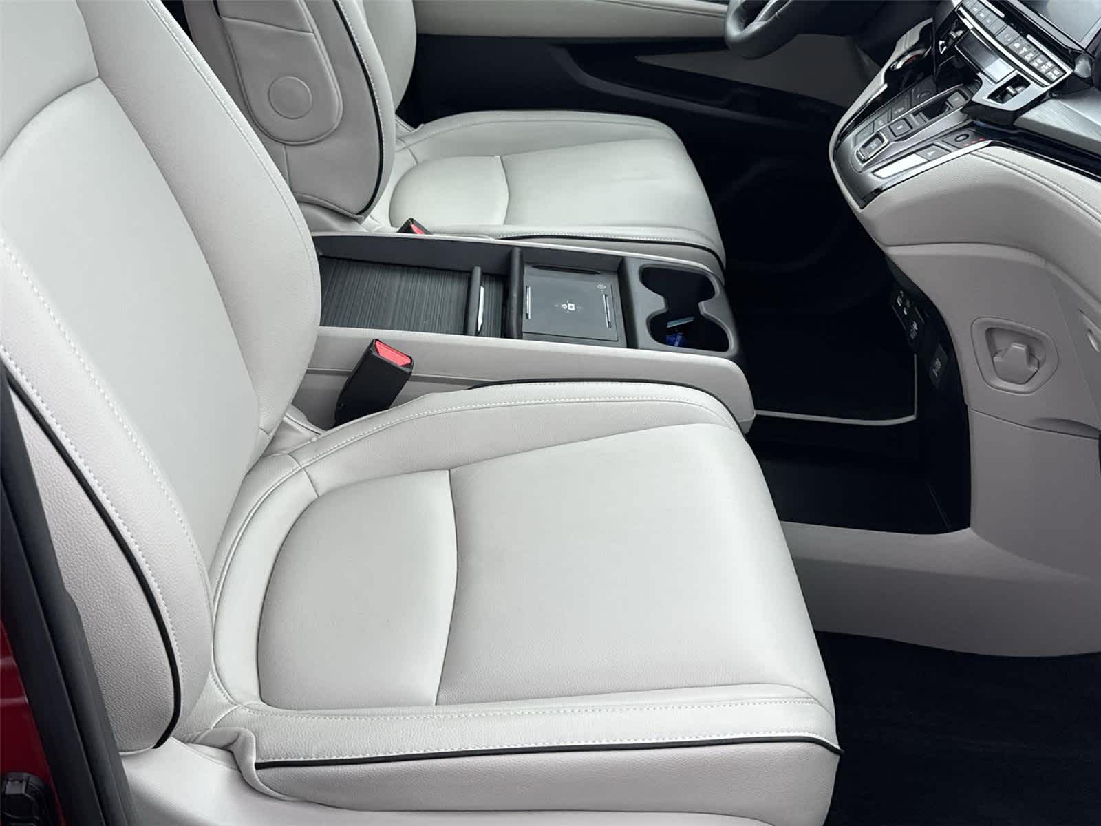 Thumbnail: 2026 Honda Odyssey - 19