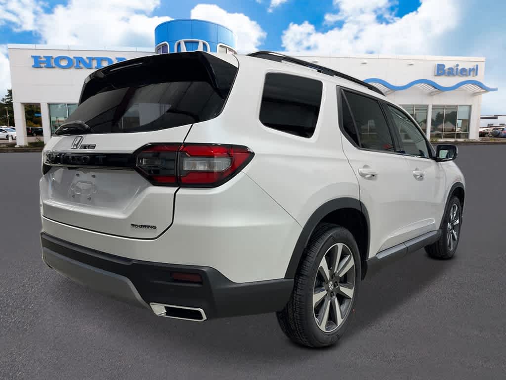 2025 Honda Pilot Touring 5