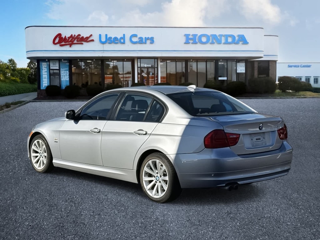 Used 2011 BMW 3 Series 328i xDrive Sedan