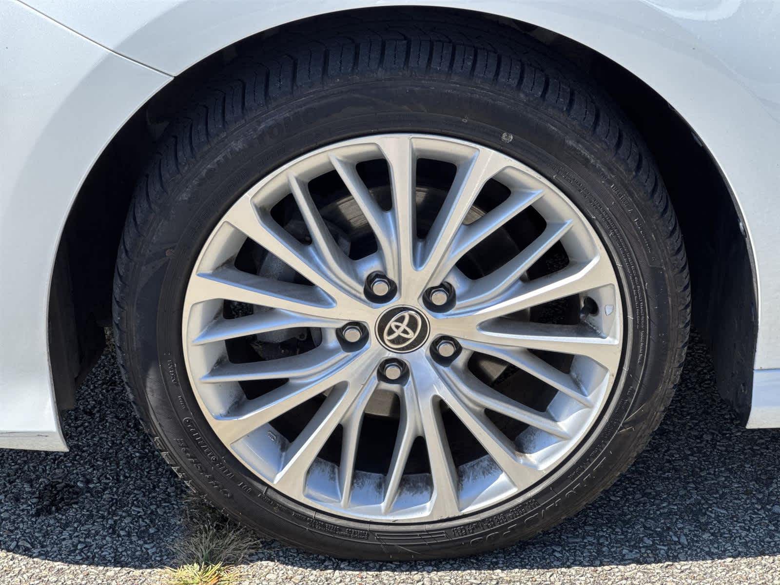 Thumbnail: 2020 Toyota Camry - 12