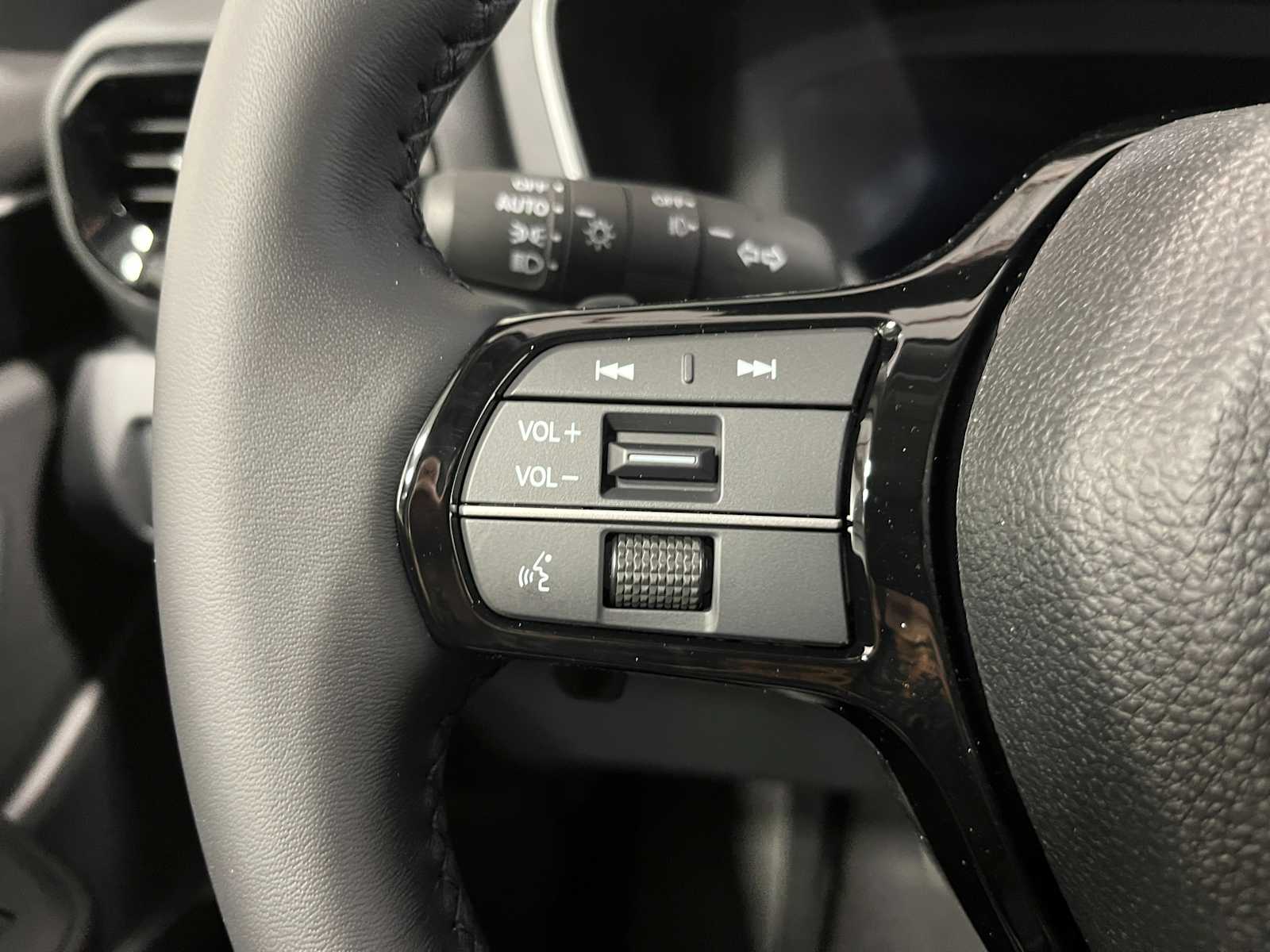 Thumbnail: 2026 Honda Pilot - 16
