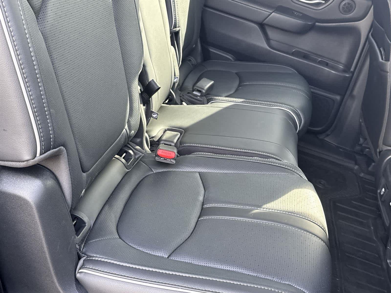 Thumbnail: 2024 Honda Pilot - 16