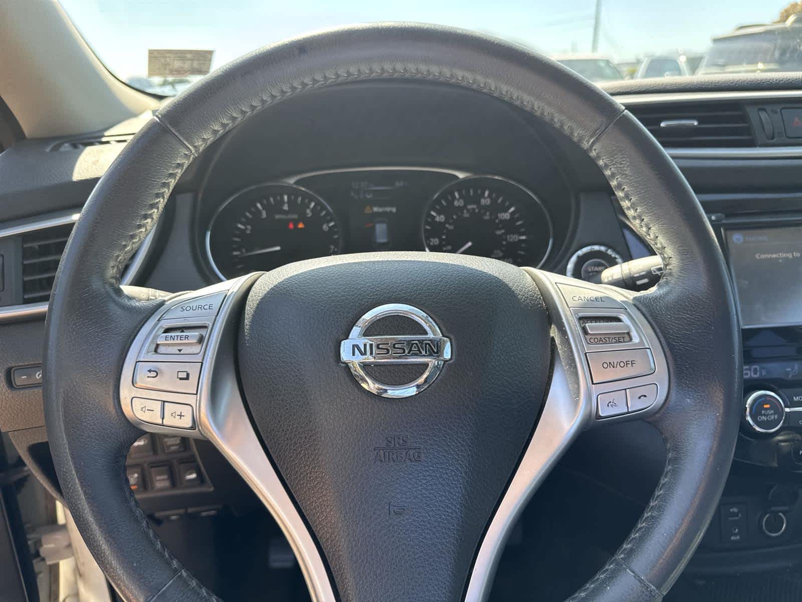 Thumbnail: 2014 Nissan Rogue - 18