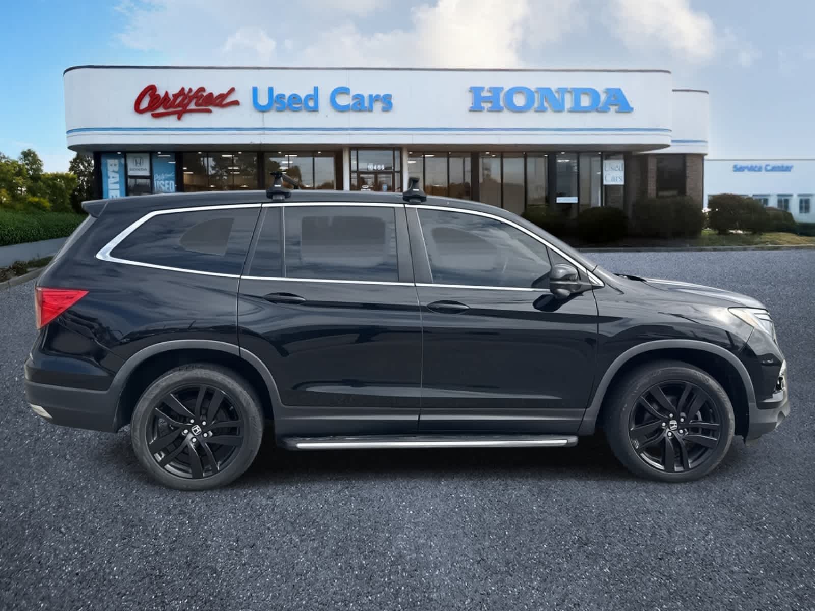 Thumbnail: 2018 Honda Pilot - 6