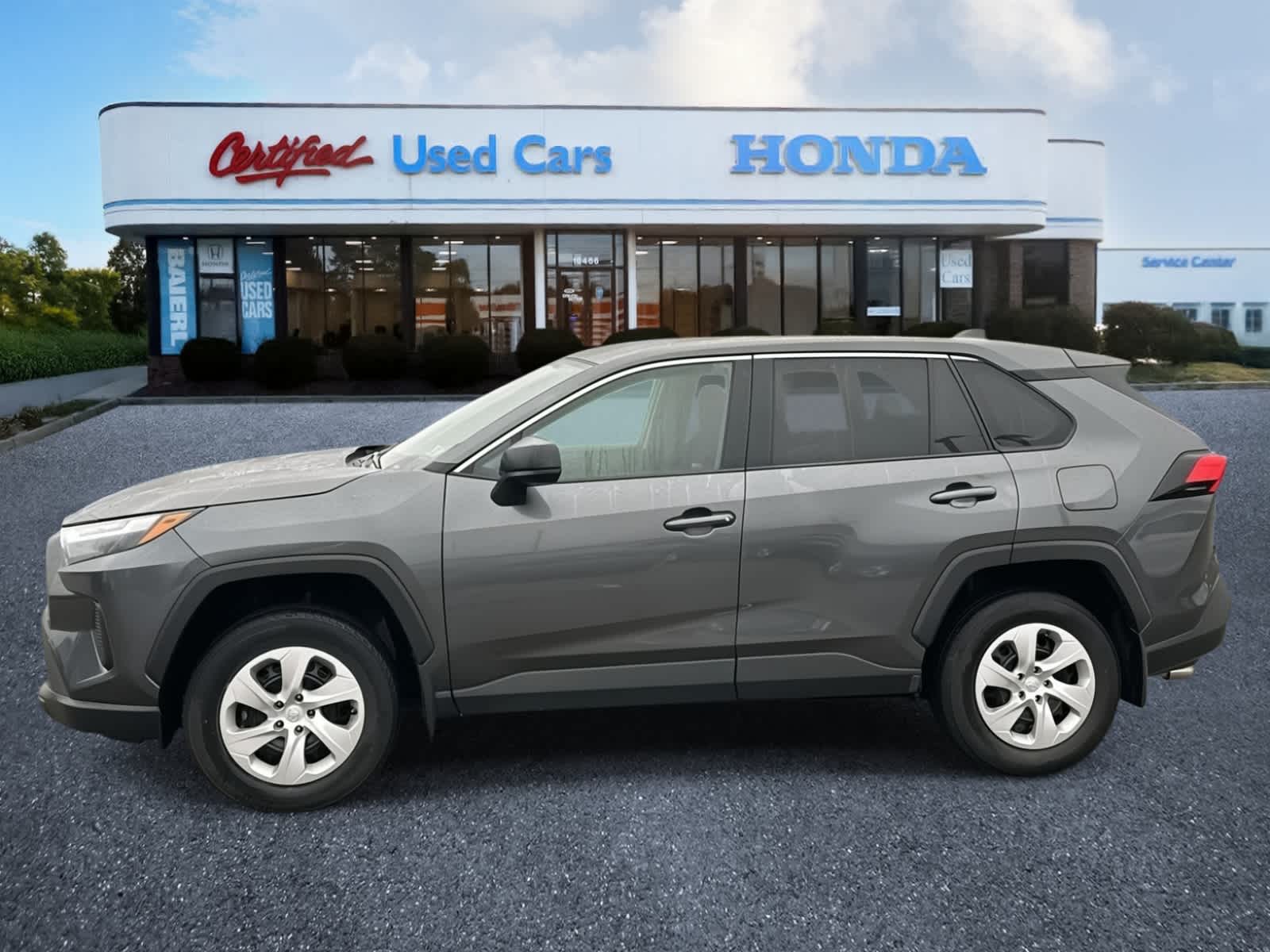 Thumbnail: 2024 Toyota RAV4 - 2