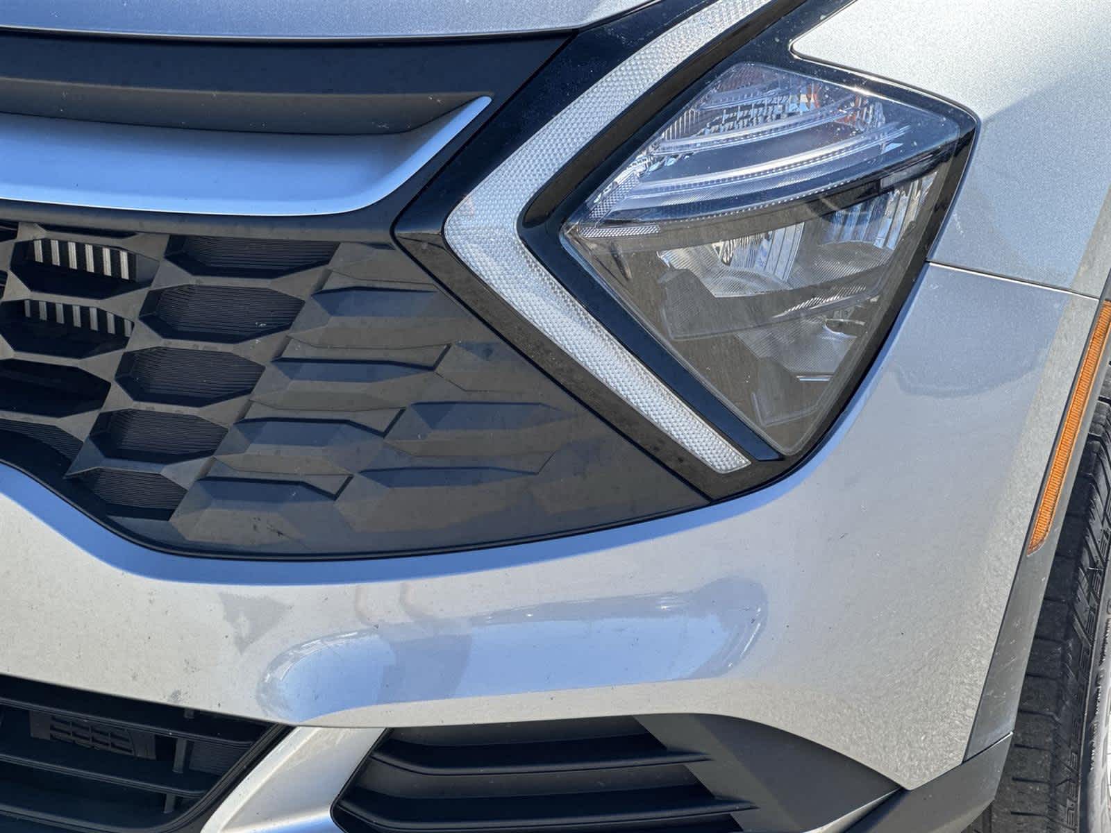 Thumbnail: 2023 Kia Sportage - 9