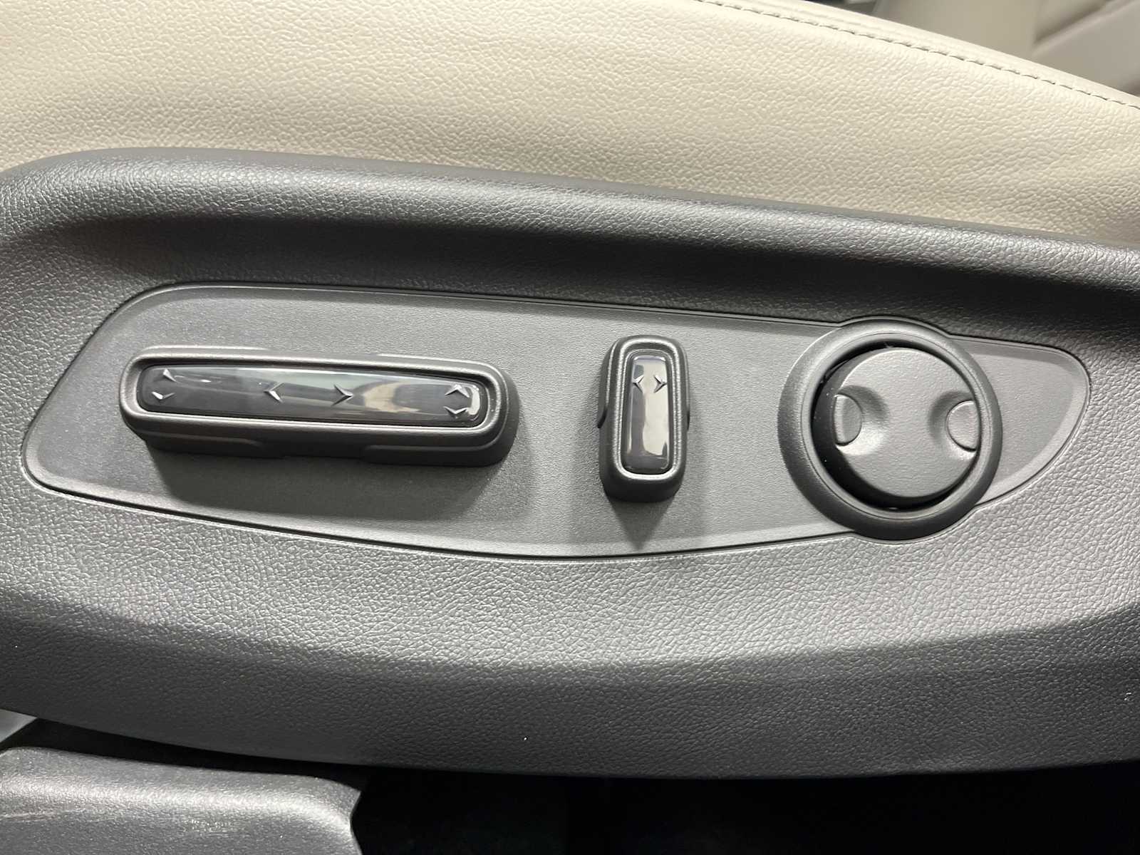 Thumbnail: 2026 Honda CR-V - 14