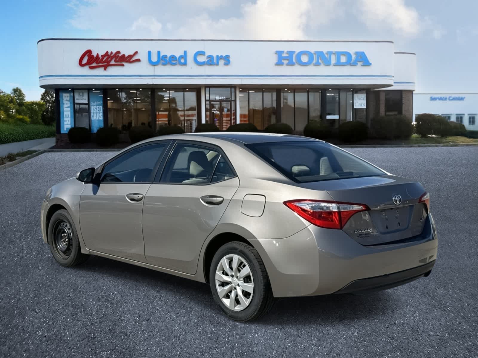 Thumbnail: 2014 Toyota Corolla - 3