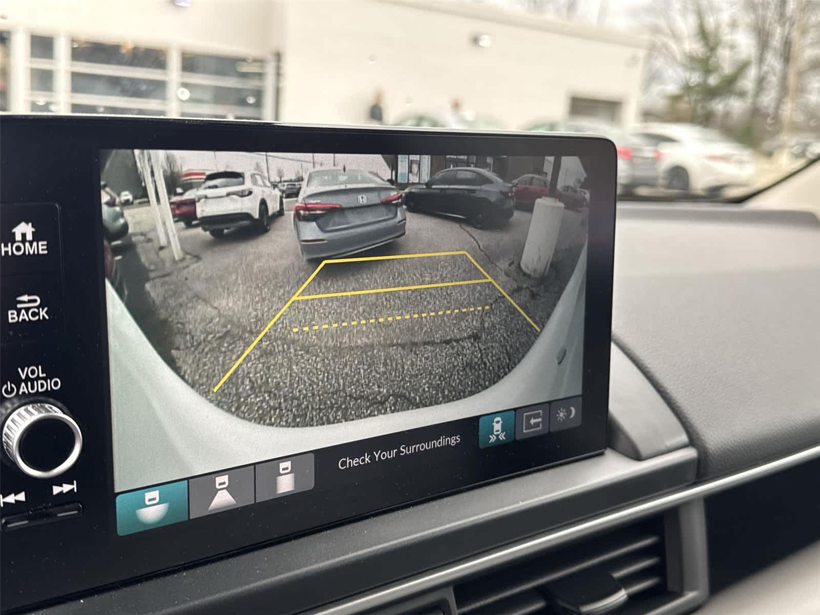 Thumbnail: 2025 Honda Pilot - 24