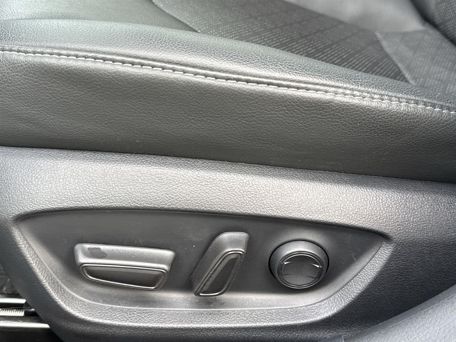 Thumbnail: 2024 Toyota Camry - 13