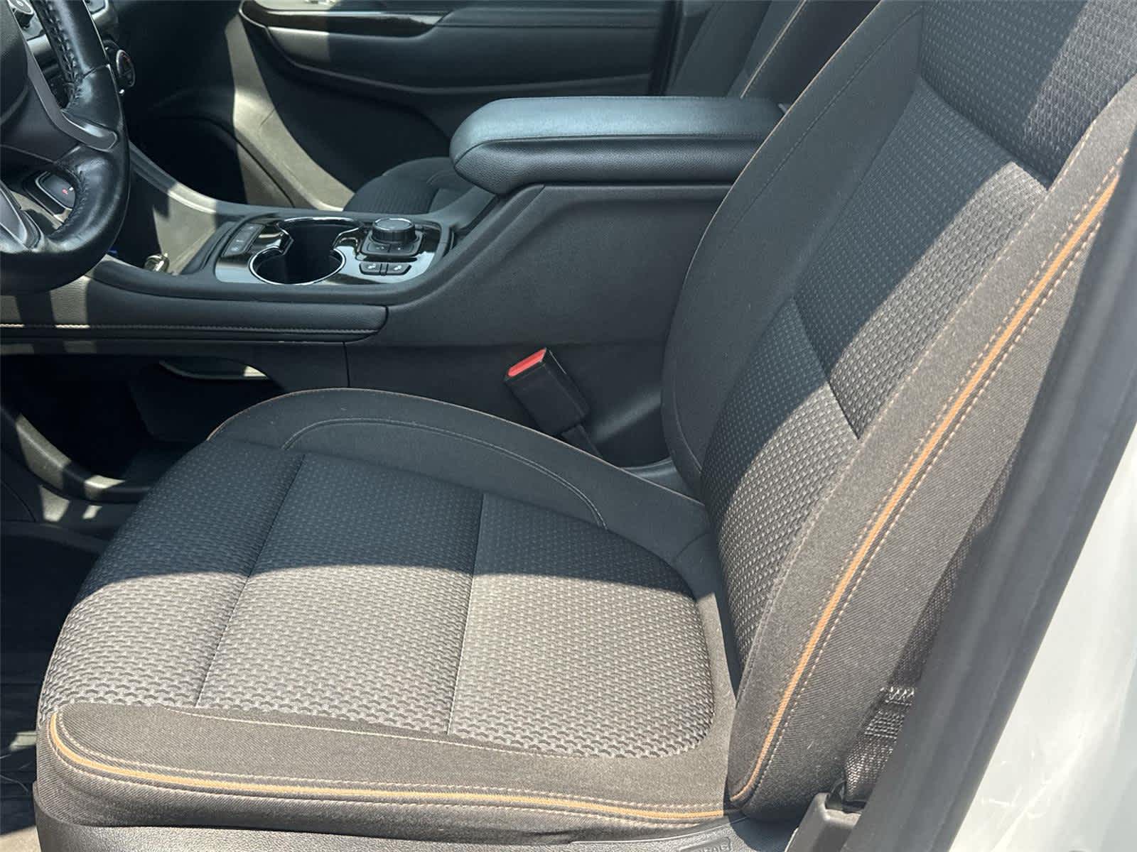 Thumbnail: 2021 GMC Acadia - 9