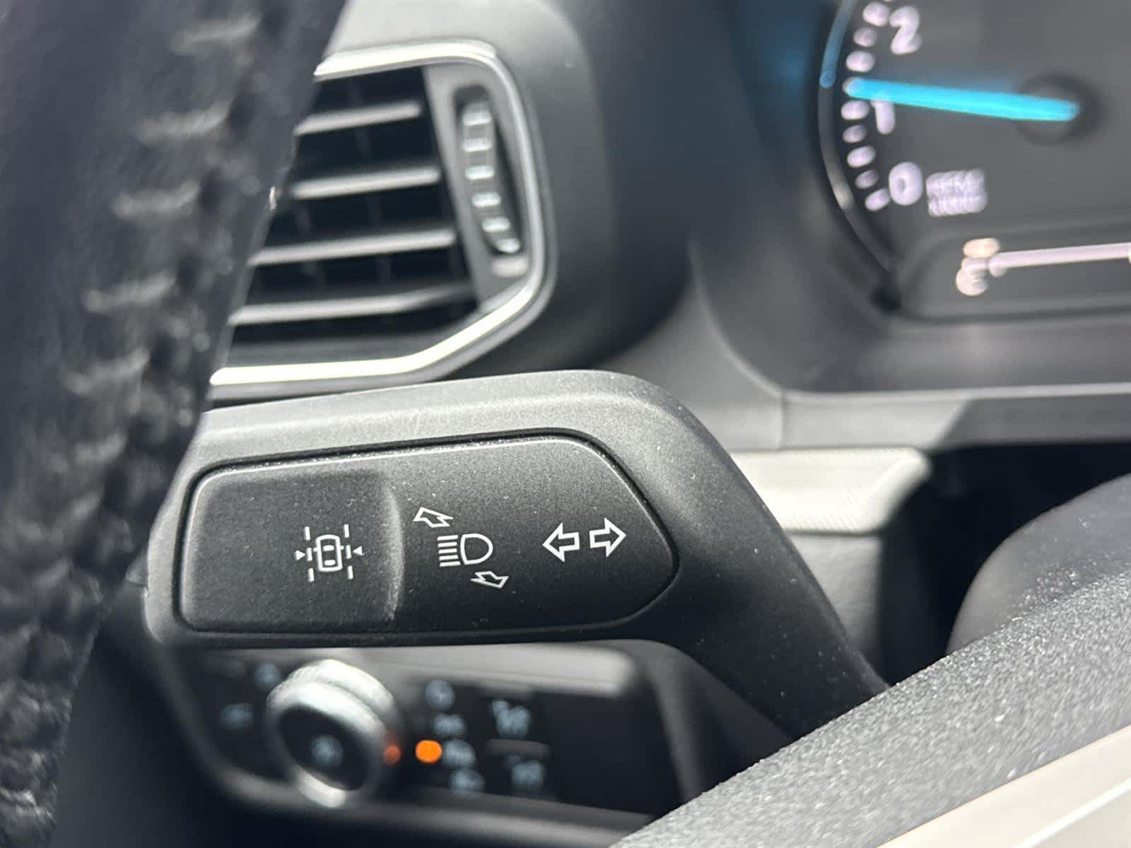 Thumbnail: 2023 Ford Explorer - 19